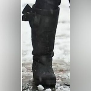 Kate Spade Black Textured Surface Boots In Great Condition.